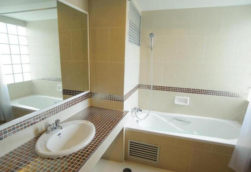 اتاق استاندارد با تخت بزرگ, Diamond City Place