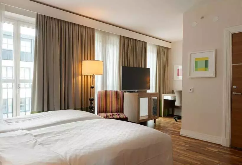 Superior-huone, Elite Hotel Esplanade