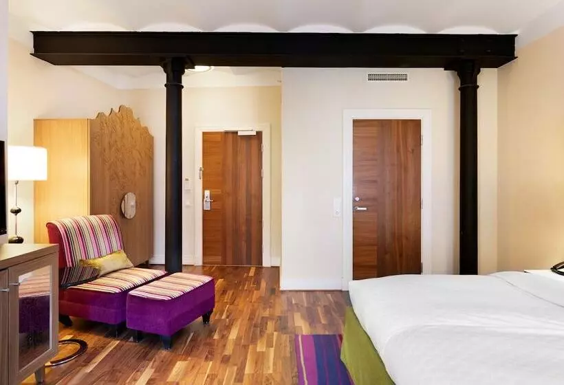 Superior-huone, Elite Hotel Esplanade