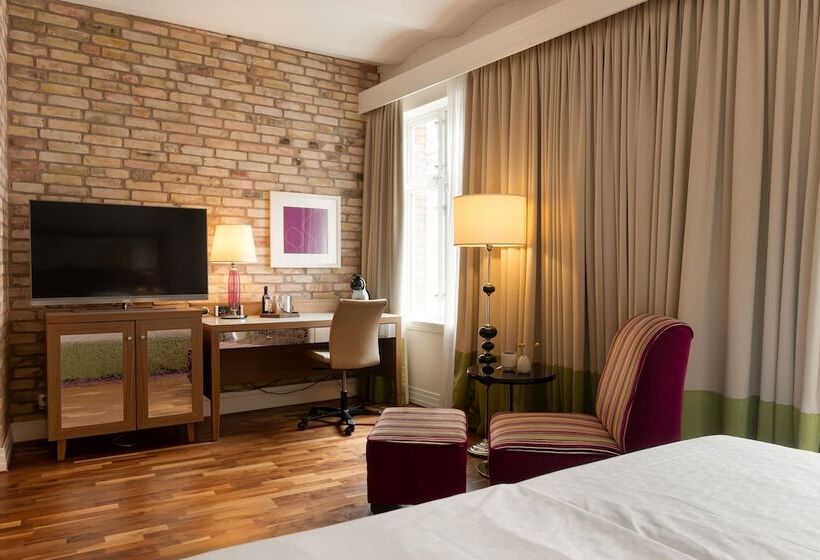 デラックスルーム, Elite Hotel Esplanade