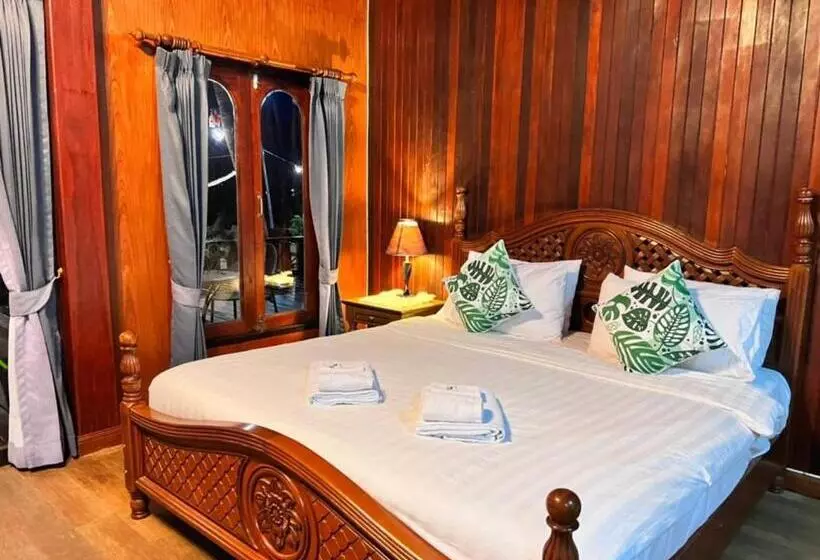 بانگلوی استاندارد, Haad Yao Bayview Resort & Spa Sha Plus Certified