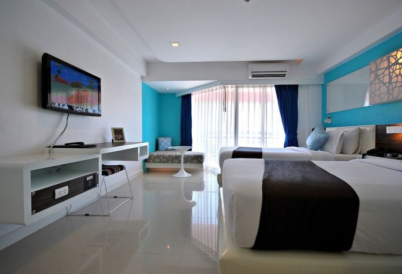 スーペリアールーム, Hinn Namm