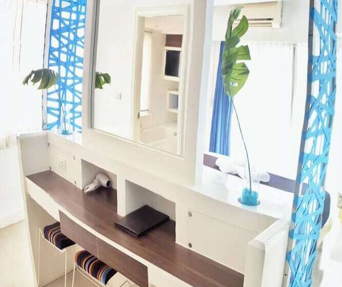 スタンダードルーム, Hinn Namm