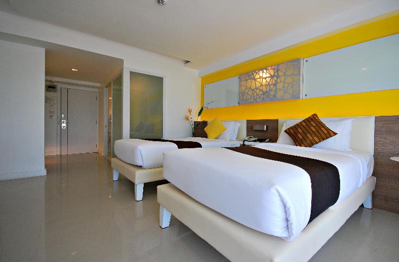 スーペリアールーム, Hinn Namm