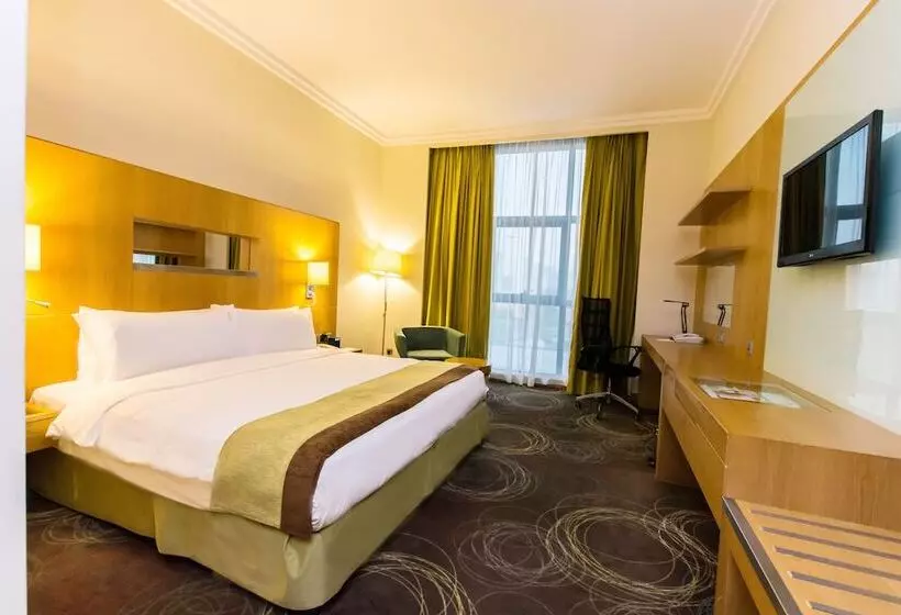 スタンダードルーム, Holiday Inn Abu Dhabi, An Ihg