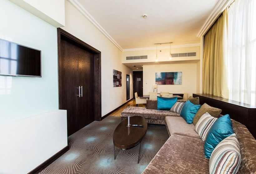 Люкс, Holiday Inn Abu Dhabi, An Ihg