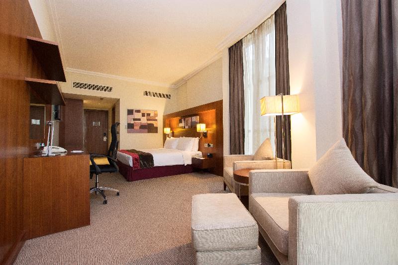 Номер Стандарт Вид на Город, Holiday Inn Abu Dhabi, An Ihg