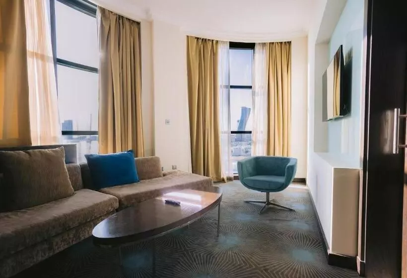 スイート, Holiday Inn Abu Dhabi, An Ihg