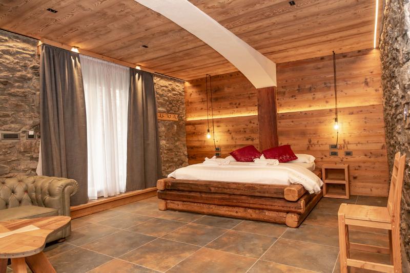 适合残疾人士使用的带超级大床的标准间, Holiday Inn Express Lexington Southwest Nicholasville, An Ihg