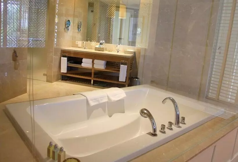 クラブスイート, Intercontinental Hua Hin Resort, An Ihg
