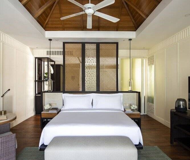 Номер Премиум, Intercontinental Hua Hin Resort, An Ihg
