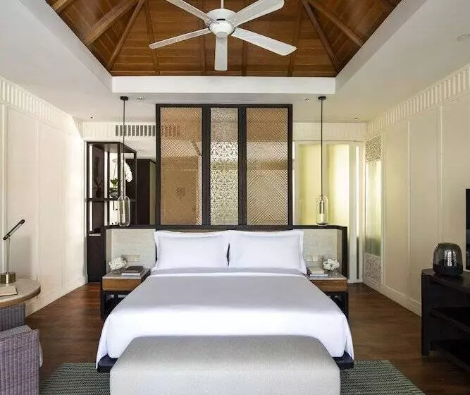 キングサイズベッドのクラブルーム, Intercontinental Hua Hin Resort, An Ihg