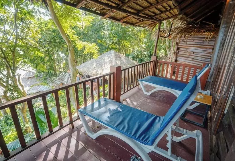 オーシャンビューの１ベッドルームビラ, Koh Jum Resort