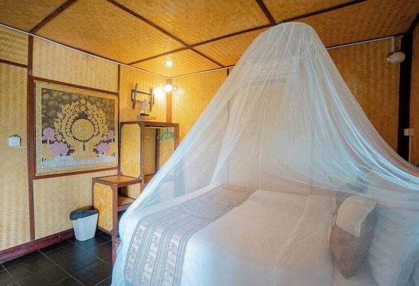 Хижина Superior, Koh Jum Resort