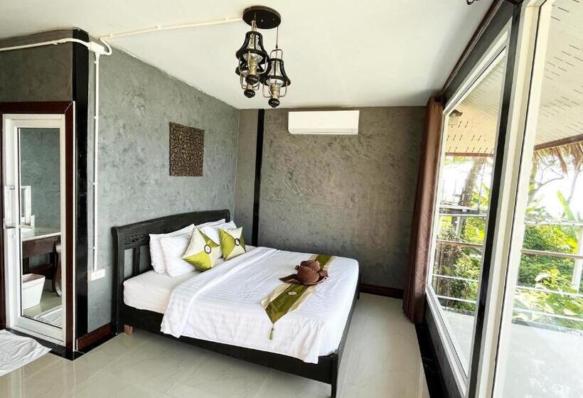 Хижина Deluxe, Koh Jum Resort