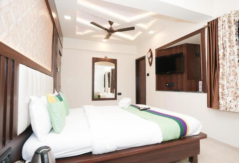 Семейный Номер, Neelkiran