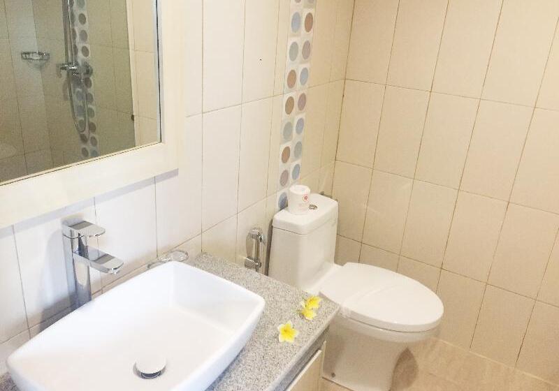 Номер Deluxe, Puri Saron  Senggigi