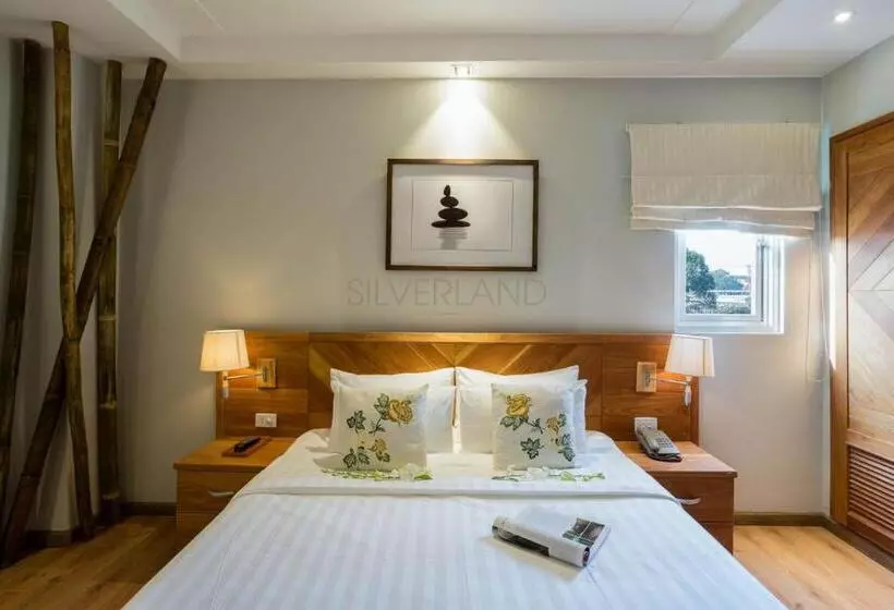 Deluxe-huone, Silverland Yen