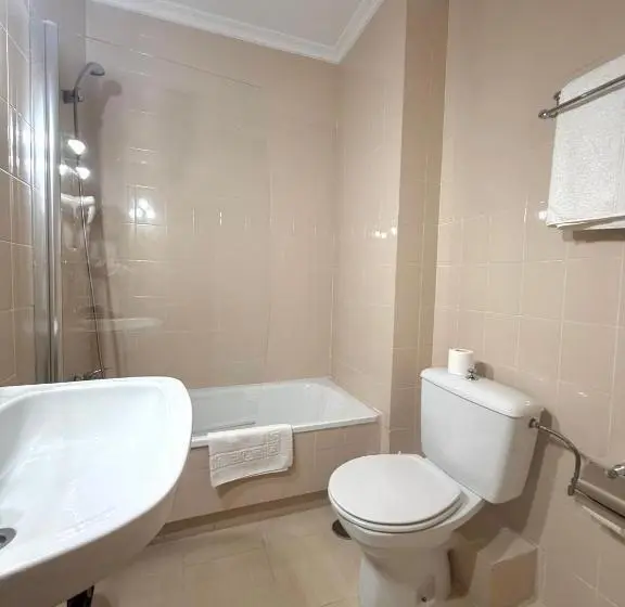 اتاق اکونومی, Spa Galatea