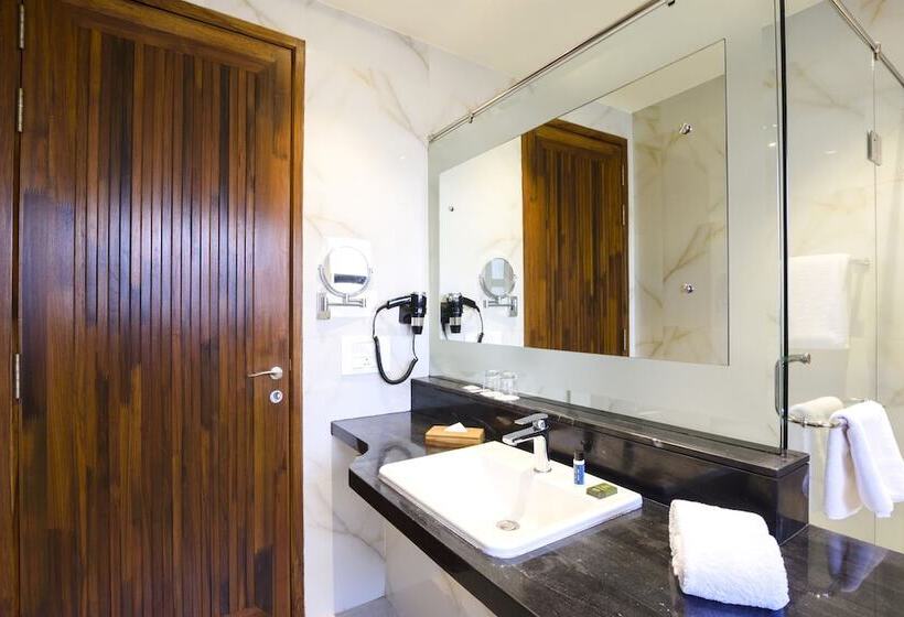 غرفة سوبيريور مطلة على حمام السباحة, Beleza By The Beach