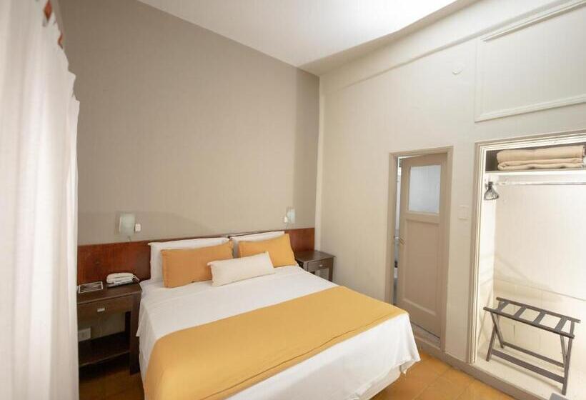 اتاق استاندارد, Gran Rex Hotel