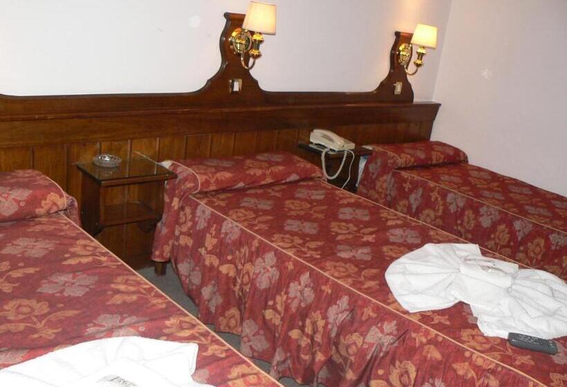 اتاق استاندارد سه نفره, Berlin