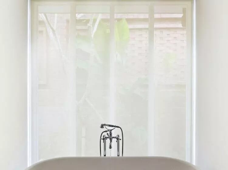 ダブルベッドスタンダードルーム, Como Uma Ubud