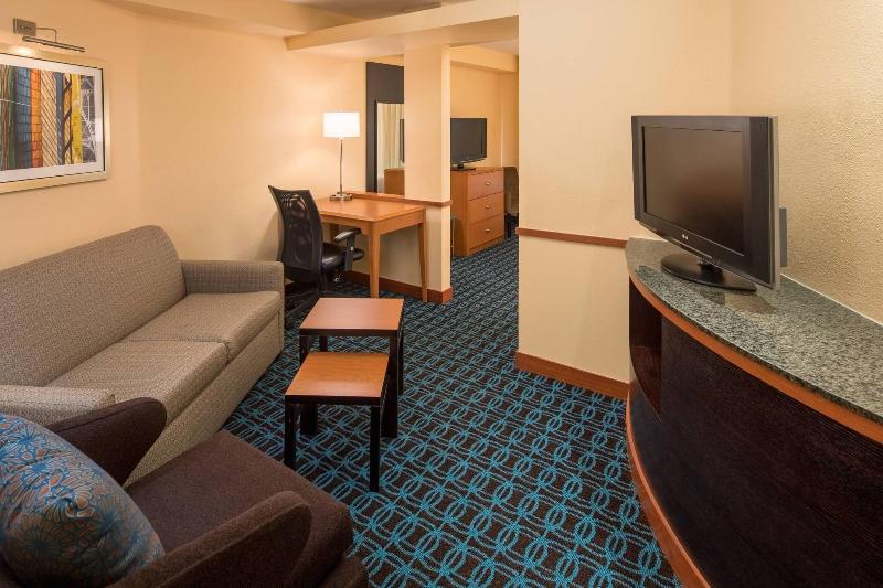 스위트 킹사이즈 침대, Fairfield Inn & Suites By Marriott Portland North