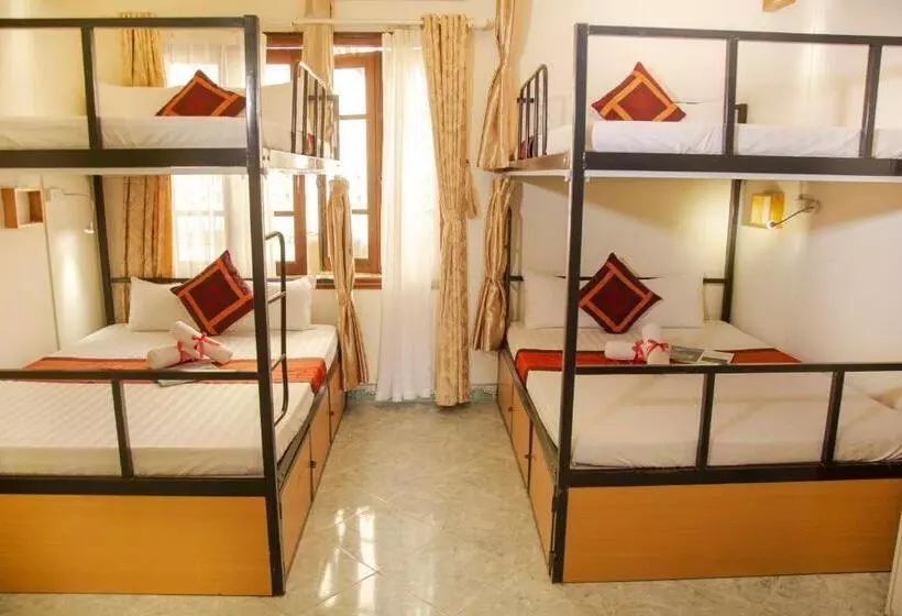 تختخواب در اتاق مشترک, Hanoi City Backpackers Hostel