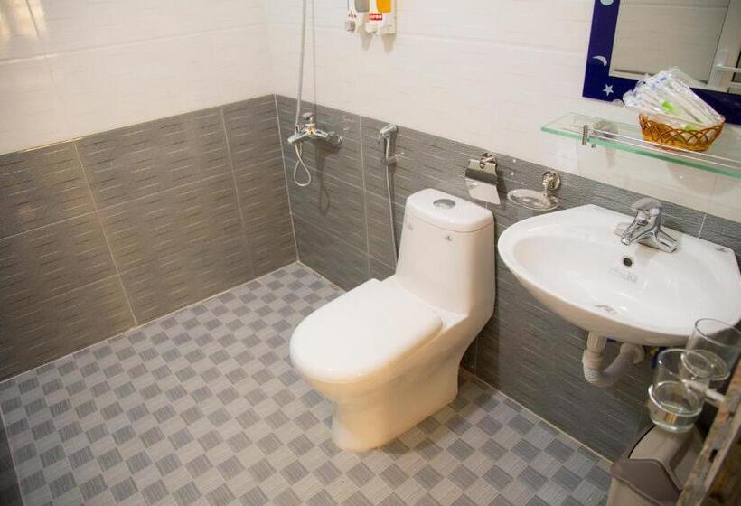 تختخواب در اتاق مشترک, Hanoi City Backpackers Hostel