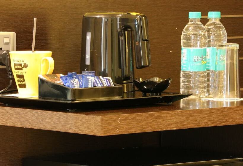 스탠다드 룸, Keys Select By Lemon Tree Hotels, Thiruvananthapuram