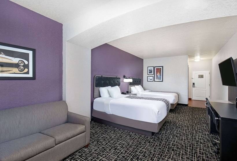 Люкс Повышенной Комфортности, La Quinta By Wyndham Bowling Green