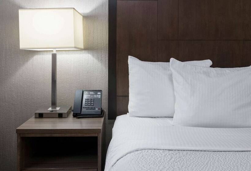 חדר משפחתי דלוקס, La Quinta By Wyndham Fairbanks Airport