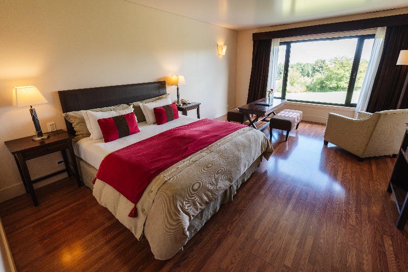 غرفة عائلية, Loi Suites Chapelco