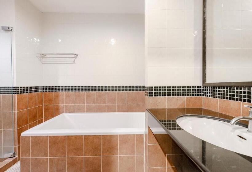 家庭间, Napalai Resort Hua Hin