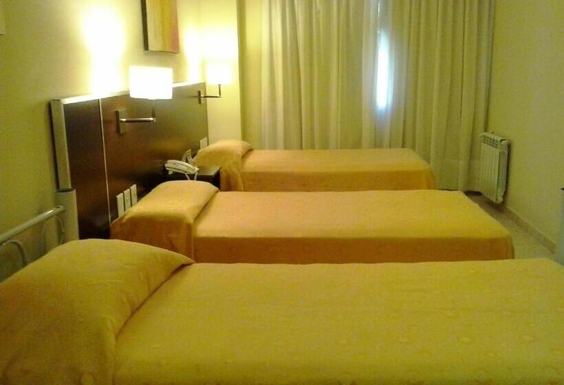 اتاق سوپریور سه تخته, Nontue Abasto Buenos Aires