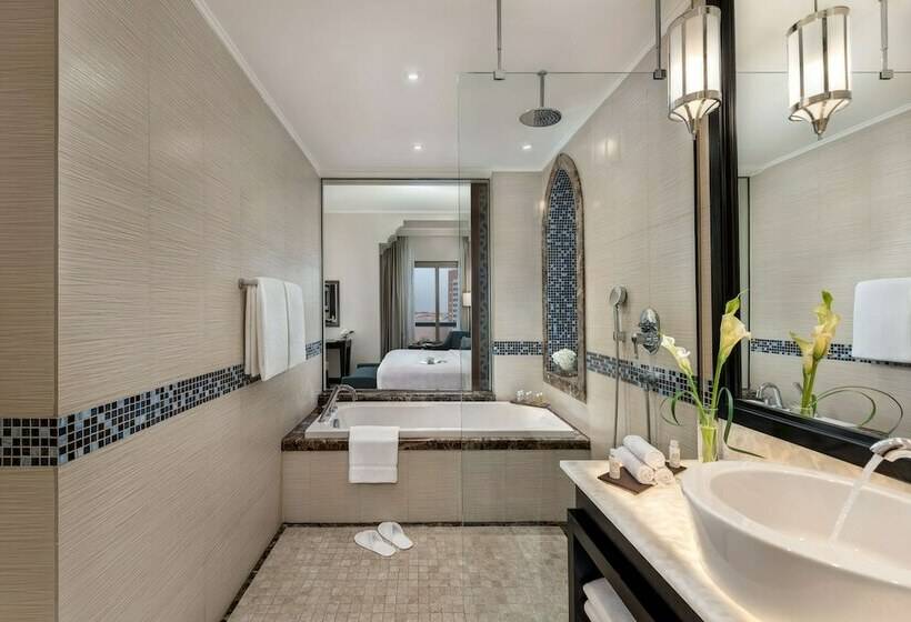 غرفة تنفيذية, Oaks Ibn Battuta Gate Dubai