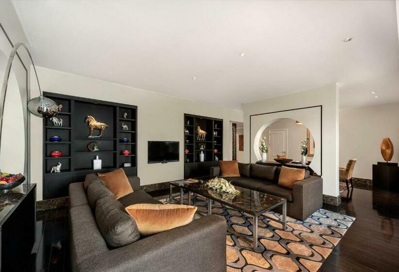 جناح ملكى غرفتين نوم, Oaks Ibn Battuta Gate Dubai