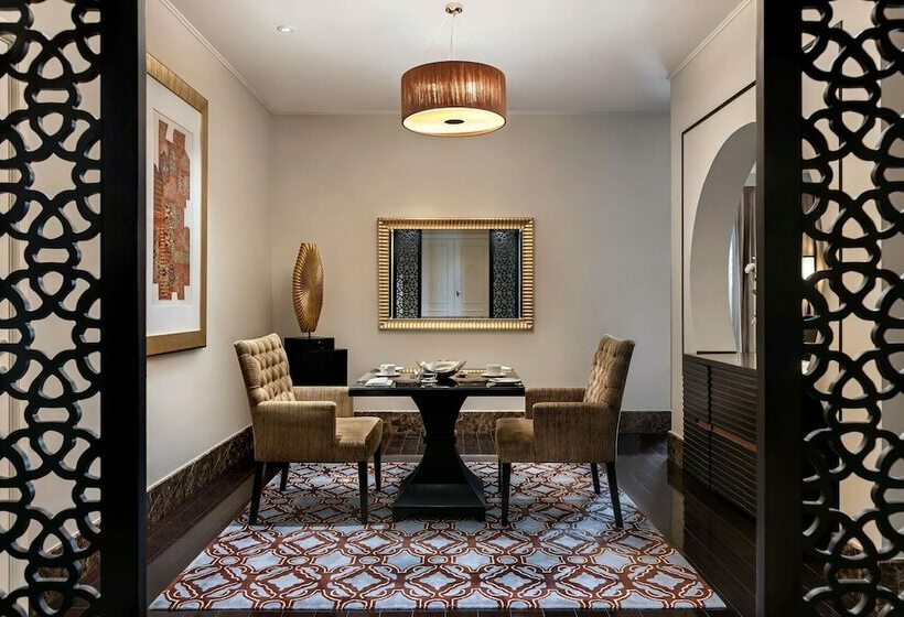 جناح ملكى غرفتين نوم, Oaks Ibn Battuta Gate Dubai