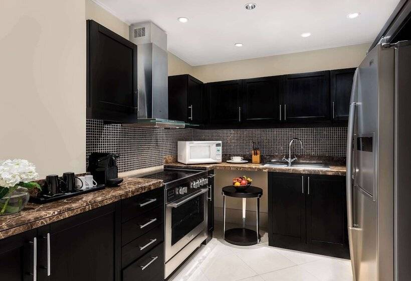 جناح ملكى غرفتين نوم, Oaks Ibn Battuta Gate Dubai