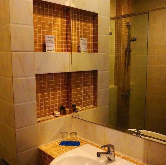 חדר דלוקס, Prasada Mansion Sudirman