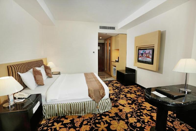 Номер Deluxe, Rocky Plaza Hotel Padang