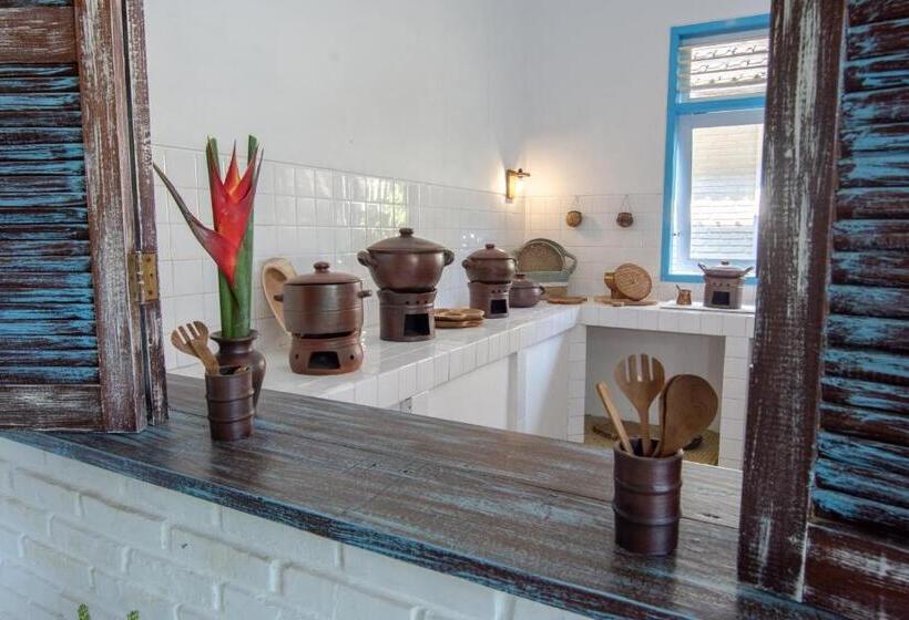 סוויטה דלוקס, Sanur House