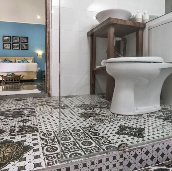 חדר דלוקס, Sanur House