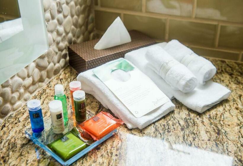 带观景的豪华间, Summit Rainforest Golf Resort & All Inclusive