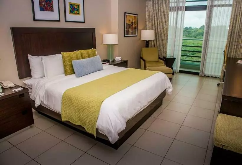 اتاق لوکس با چشم‌انداز, Summit Rainforest Golf Resort & All Inclusive