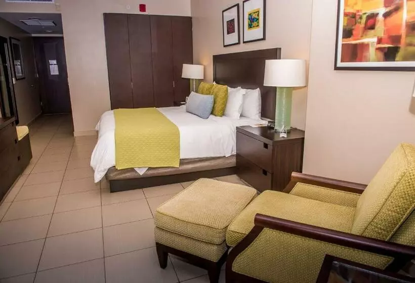 اتاق لوکس با چشم‌انداز, Summit Rainforest Golf Resort & All Inclusive