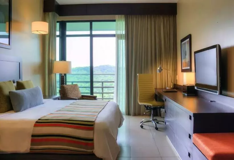 اتاق لوکس با چشم‌انداز, Summit Rainforest Golf Resort & All Inclusive