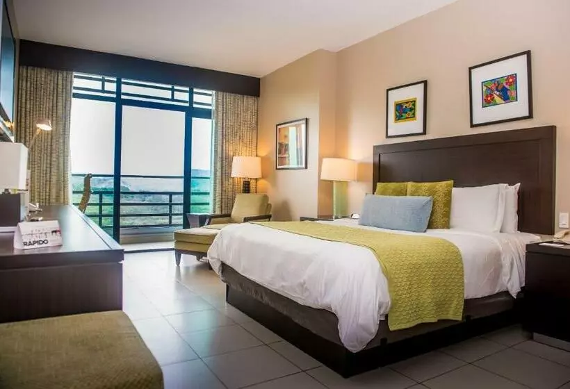اتاق استاندارد با تخت بزرگ, Summit Rainforest Golf Resort & All Inclusive