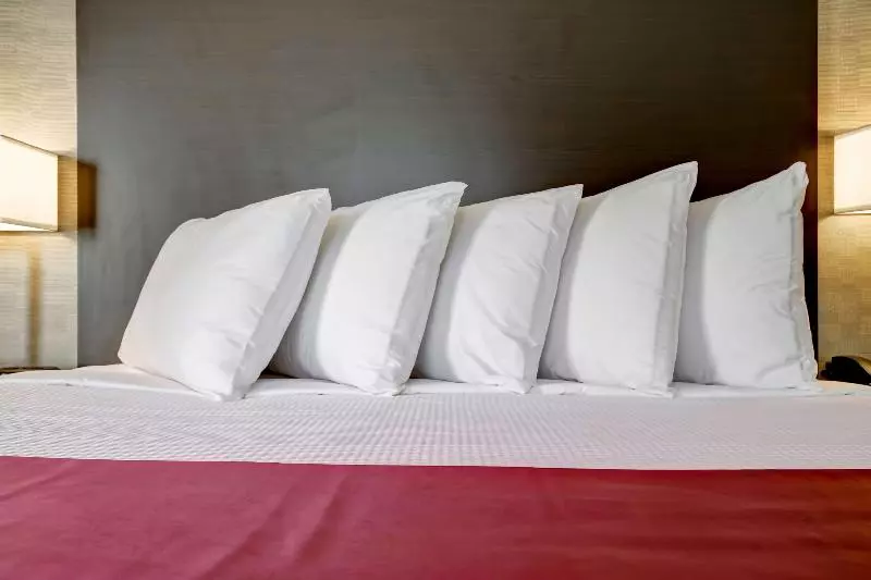 سوییت, Artotel Ts Suites Surabaya